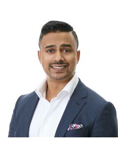Mike Ali - RE/MAX West Realty Inc