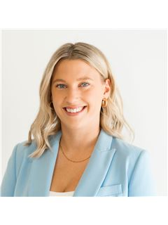 Melissa Curtis - RE/MAX Escarpment Realty, Inc.