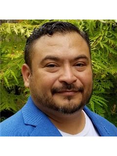 Fernando Calero - RE/MAX Twin City Realty Inc