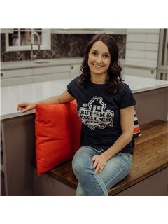 Laura Ellam - RE/MAX Affiliates Marquis Ltd.