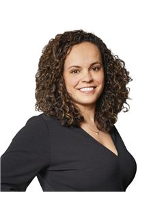 Lilly Jordan - RE/MAX Escarpment Realty Inc.