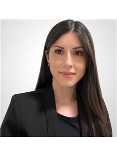 Josie Simic - RE/MAX Real Estate Centre Inc
