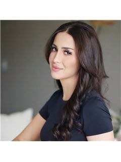 Moska Sharif - RE/MAX Twin City Realty Inc