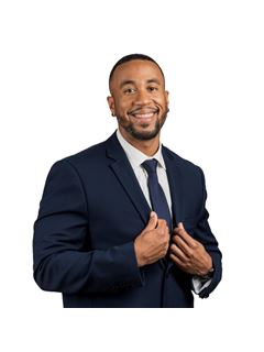Damien Fung - RE/MAX Twin City Realty Inc