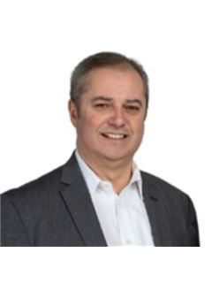 Broker/Owner - Delio M. Oliveira - RE/MAX Real Estate Centre Inc