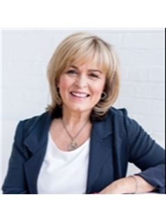Mary Roy - RE/MAX Hallmark First Group Realty Ltd