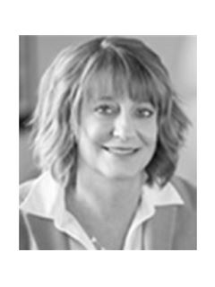 Carolyn Griffis - RE/MAX Hallmark Realty Ltd
