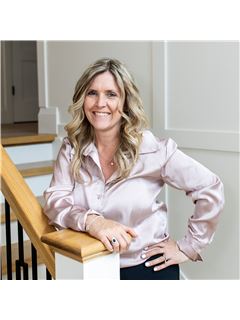 Kathy Long - RE/MAX Twin City Realty Inc