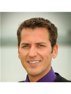 Michael Stuart Webb - RE/MAX Hallmark Chay Realty