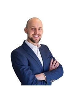 Robert Kasowski - RE/MAX Escarpment Realty Inc
