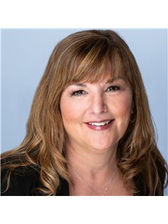 Liz Schmidt - RE/MAX A-B Realty Ltd