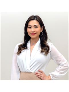 Yin-Lynn Low - RE/MAX Hallmark Realty Ltd