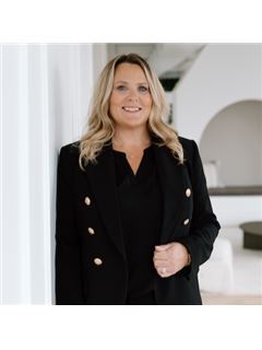 Kimberly Foster - RE/MAX Twin City Realty Inc