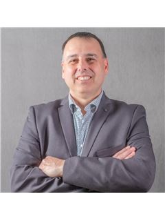 Jamie Gormley - RE/MAX Twin City Realty Inc