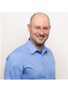 Matt Chuipka - RE/MAX Crown Realty (1989) Inc