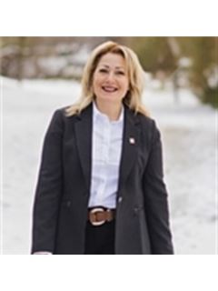Mitra Javadi - RE/MAX Twin City Realty Inc