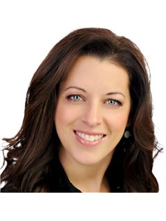 Krista McFadden - RE/MAX Hallmark Realty Group