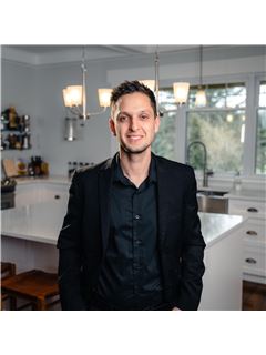 Garret Munro - RE/MAX Affiliates Marquis Ltd.