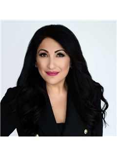 Sophia Georgiou - RE/MAX Twin City Realty Inc