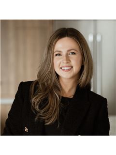 Chanelle Chaumont - RE/MAX Crown Realty (1989) Inc