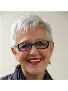 Sharon Kovats - RE/MAX Real Estate Centre Inc