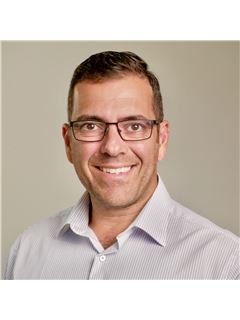 Manny Da Silva - RE/MAX Escarpment Realty Inc