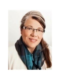 Donna Hunter - RE/MAX Hallmark Chay Realty