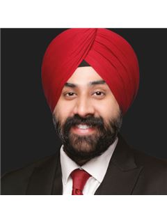 Amandeep Batra - RE/MAX Realty Specialists Inc