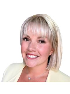 Christa Duits - RE/MAX Hallmark Chay Realty