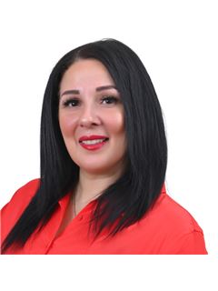 Shawna Ross - RE/MAX Real Estate Centre Inc
