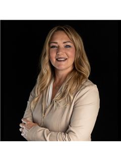 Sherry Renouf - RE/MAX Crown Realty (1989) Inc