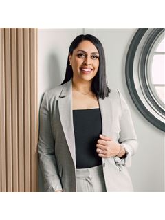 Shivani Gandhi - RE/MAX Realty Specialists Inc