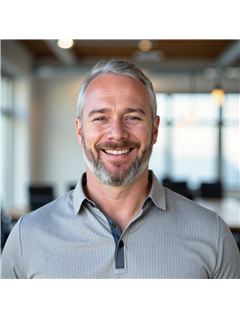 Kenneth McCracken - RE/MAX Escarpment Realty, Inc.