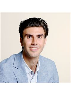 Demetrios Kafkis - RE/MAX Experts
