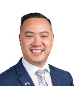 Marco Yiu - RE/MAX Hallmark Chay Realty