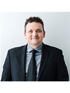 Jonathan McGough - RE/MAX Twin City Realty Inc