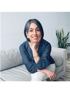 Claudia Pardo - RE/MAX Hallmark Realty Ltd