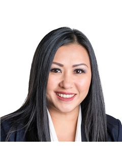 Vandara Liu - RE/MAX Hallmark Chay Realty