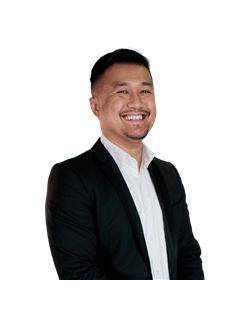 Alain Tungul - RE/MAX Hallmark First Group Realty Ltd