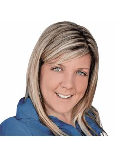 Jessica Cruikshank - RE/MAX Hallmark Chay Realty