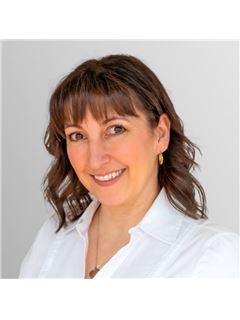 Kim Frances Hales - RE/MAX Country Lakes Realty Inc