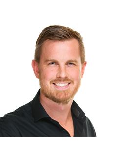 Judah Bootsma - RE/MAX A-B Realty Ltd