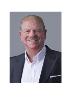 Chris Hodder - RE/MAX Realty Specialists