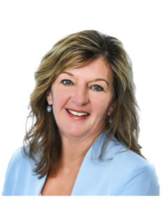 Lisa Rehberg - RE/MAX Nova