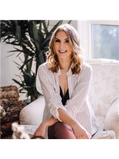 Kiara Courchesne - RE/MAX Nova