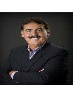 Gerry Colbert - RE/MAX Realty Specialists