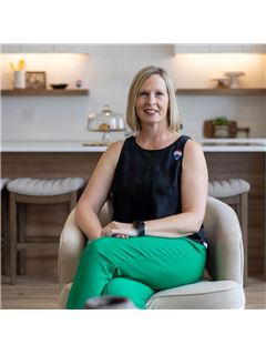 Kim Fox - RE/MAX Nova