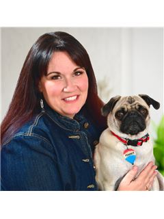 Laura Croft - RE/MAX Nova
