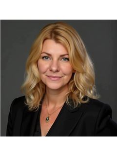 Aiste Sterle - RE/MAX Lakeside