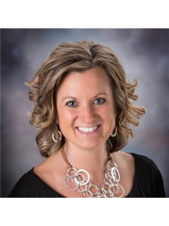 Nicole Erickson - RE/MAX Excel